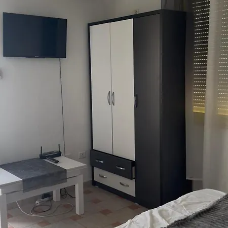 Appartamento Margo Sea View Gjuricaj
