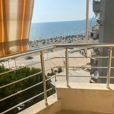 Margo Sea View Apartment