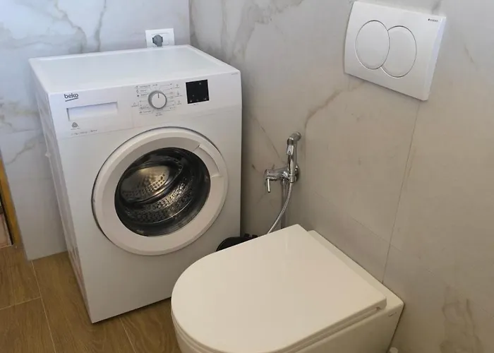 Apartment Margo Sea View Gjuricaj