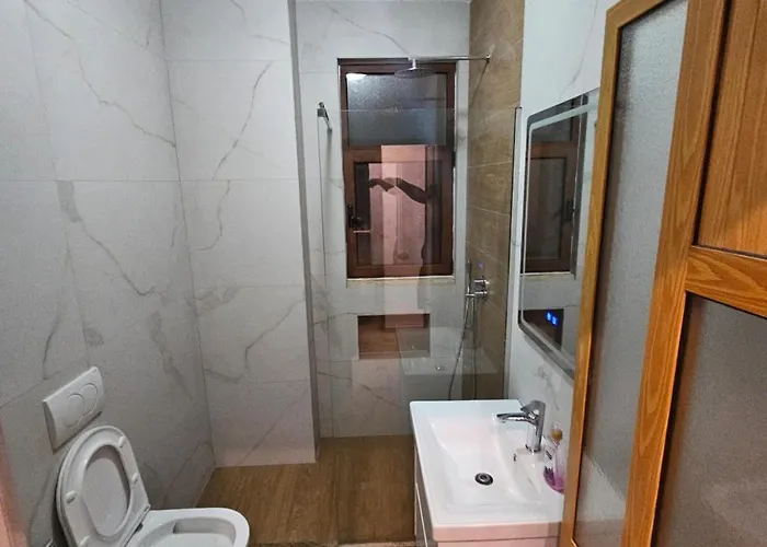 Margo Sea View Gjuricaj