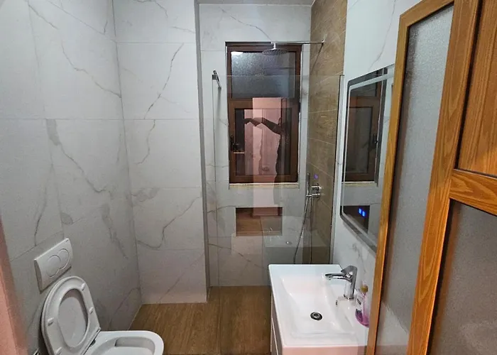 Apartment Margo Sea View Gjuricaj